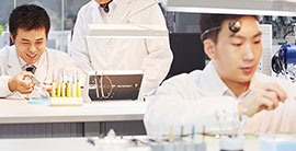 南宁劳力士维修售后技师操作